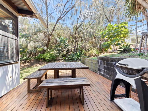 Laguna House - Accommodation ACT 5