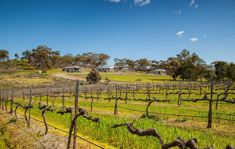 Neagles Retreat Villas - Accommodation ACT 2