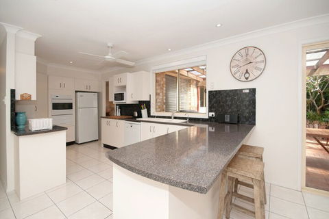 My Shell 55 Blanch Street - Accommodation ACT 2