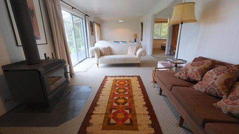 Sisters Beach House - Accommodation ACT 5