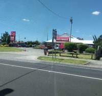 Red Rooster - Accommodation ACT