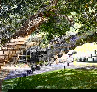 Cardinia Park Hotel - Accommodation ACT