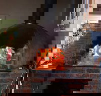 Bella Fresca Pizzeria - Accommodation ACT