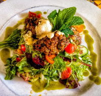Hanging Rock Cafe - Accommodation ACT