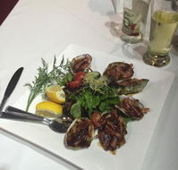 Johno Madden Bar and Grill - Accommodation ACT