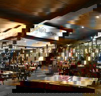 George's Gourmet Pizzeria - Accommodation ACT