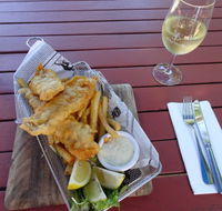 Ettalong Beach Hotel - Accommodation ACT