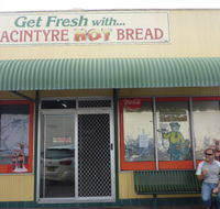 MacIntyre Hot Bread Shop - Accommodation ACT