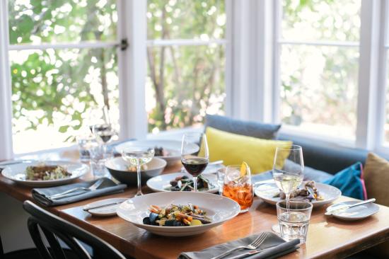 Narrangullen NSW Accommodation ACT
