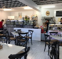 EClairs Coffe Shop - Accommodation ACT