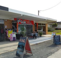 Flash Pies - Accommodation ACT