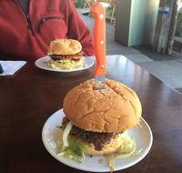 Thunderbolts Cafe  Takeaway - Accommodation ACT