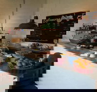 Tractor Espresso Bar - Accommodation ACT
