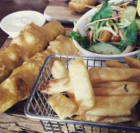 Frankie's at Forde - Accommodation ACT