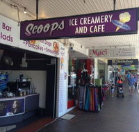 Scoops Ice Creamery and Cafe - Accommodation ACT