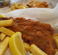 Burleigh Heads Fishmongers - Accommodation ACT