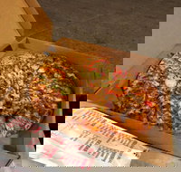 Steves Pizza  Kebabs - Accommodation ACT