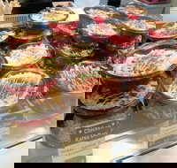 Master Rolls - Blacktown - Accommodation ACT