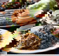 Vinh's Kitchen - Accommodation ACT