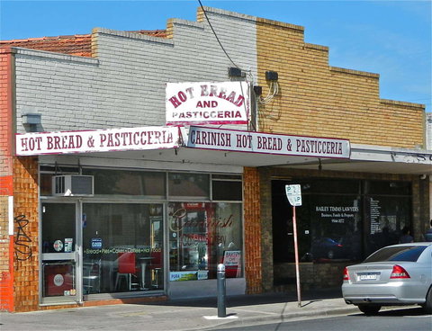 Isher Egless Bakers & Cafe - Accommodation ACT 0