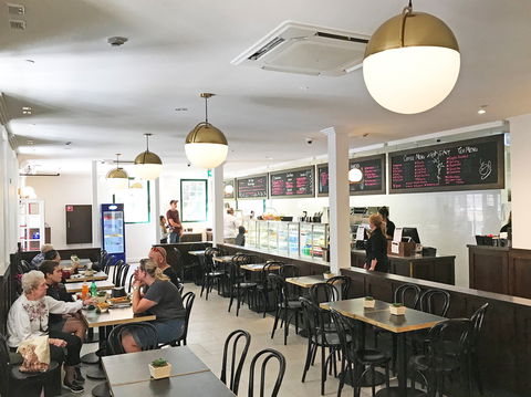 The Caves Cafe - Accommodation ACT 2