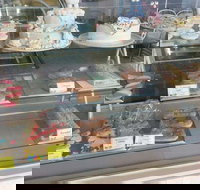 Sunbeam Cakes - Accommodation ACT