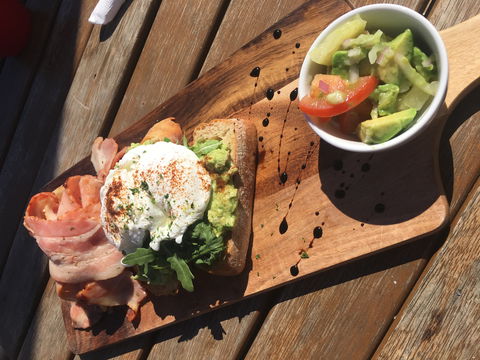 Beachcomber Cafe - Accommodation ACT 1