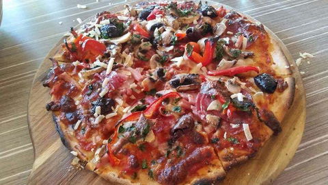 Nino's - Victor Harbor - Accommodation ACT 0