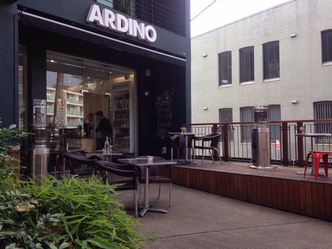Ardino Salon & Cafe - Accommodation ACT 0