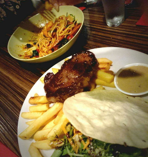 Banana Leaf - Accommodation ACT 0