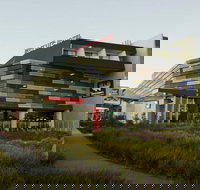 WestWaters Hotel Bistro - Accommodation ACT