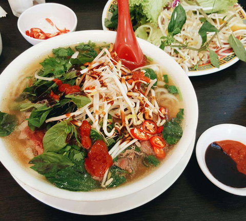 Pho 76 - Green Valley - Accommodation ACT 0