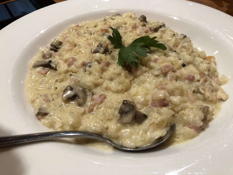 Maddison's - Accommodation ACT 0