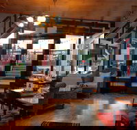 Top Deck cafe - Accommodation ACT