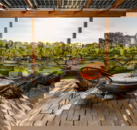 Barnyard1978 - Accommodation ACT