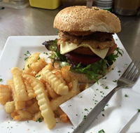 Ronnie'z Cafe and Take Away - Accommodation ACT