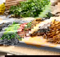 Malaya Corner - Mt Ommaney - Jindalee - Accommodation ACT