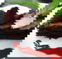 The Cormorant - Cafe on the Pier - Accommodation ACT