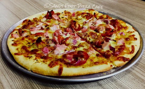 Sandy Foot Pizza Cafe - Accommodation ACT 1