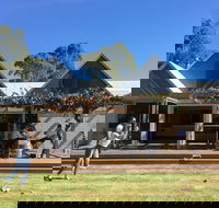 Whistle Post Cellar Door - Accommodation ACT
