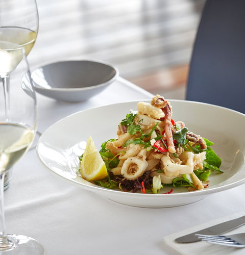 Eat At Whalers - Accommodation ACT 2