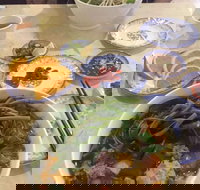 Tra Vinh - Girrawheen - Accommodation ACT