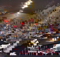 Noelene's Book Cafe - Accommodation ACT