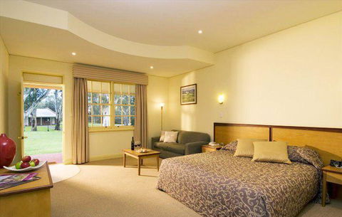 Serafino Restaurant - Accommodation ACT 4