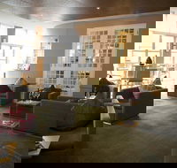 M Bar and Terrace - Mercure Sydney Parramatta - Accommodation ACT