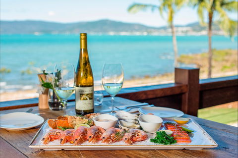 Northerlies Beach Bar And Grill - Accommodation ACT 2