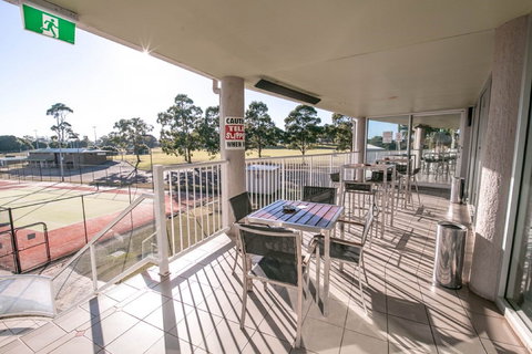 Sports Club Bistro - Lismore Workers Sports Club - Accommodation ACT 2