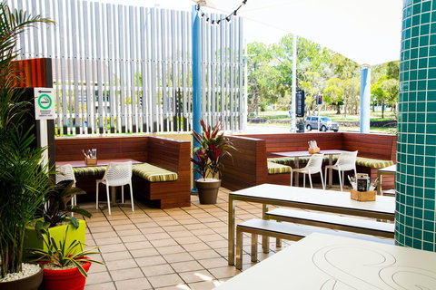 Thistle Bar - Accommodation ACT 0