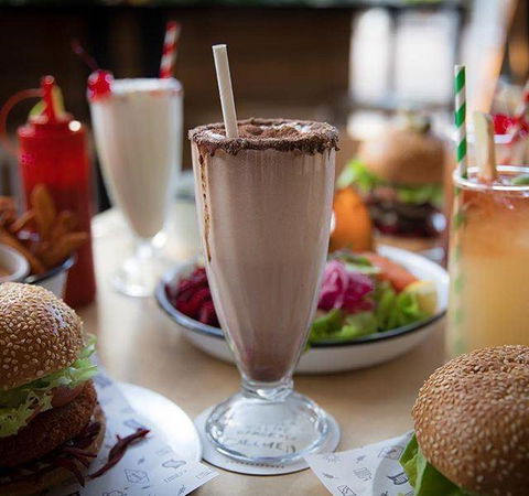 Izzy's Restaurant - Accommodation ACT 5