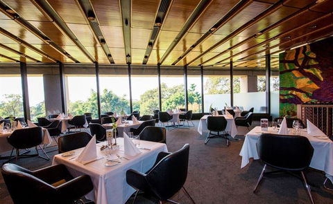 SJ's Brasserie - Accommodation ACT 5